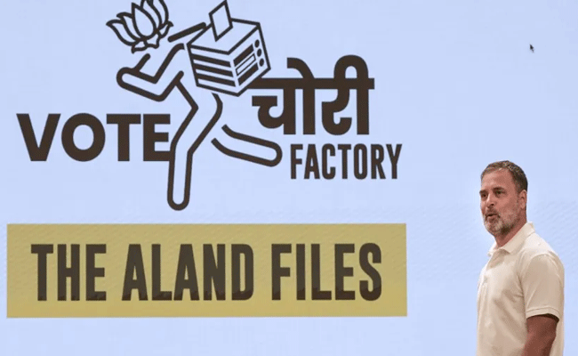 प्रेस कॉन्फ्रेंस में राहुल गांधी ने लगाया बड़ा आरोप, जहां कांग्रेस मजबूत, वहां काटे जा रहे हैं वोट…