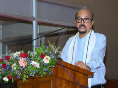 अपनी भावनाओं, दुख और खुशी को व्यक्त करने का सबसे सरल और सशक्त माध्यम हमारी मातृभाषा होती है- रमेन डेका….