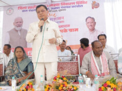 योजनाओं का लाभ उठाएं और अपनी समस्याओं का आवेदन देकर निराकरण कराएं : मंत्री लखनलाल देवांगन….