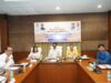 केंद्रीय राज्य मंत्री कमलेश पासवान ने ग्रामीण विकास योजनाओं की प्रगति की समीक्षा की…..