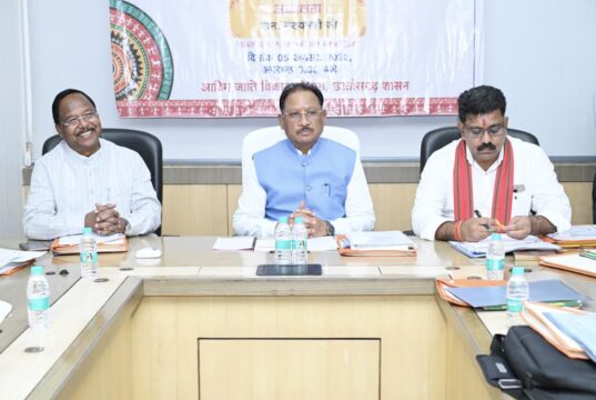 मुख्यमंत्री विष्णु देव साय की अध्यक्षता में वन अधिकार अधिनियम (FRA) एवं पेसा कानून (PESA) के प्रभावी क्रियान्वयन हेतु गठित टास्क फोर्स की पहली बैठक संपन्न…