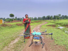 तकनीक के पंखों से आत्मनिर्भरता की उड़ान, ड्रोन दीदी हेमलता मनहर बोलीं – बहनों के सम्मान में निरंतर काम कर रहे हैं विष्णु भैया…..