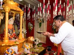 उप मुख्यमंत्री विजय शर्मा ने कवर्धा में मां महामाया और मां विंध्यवासिनी के दर्शन कर प्रदेश की सुख-समृद्धि और खुशहाली की कामना की….